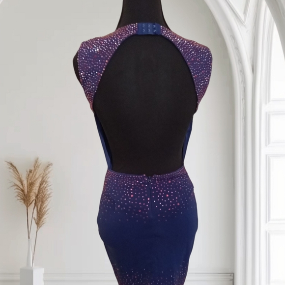 Purple Sparkling Sleeveless Dress - Picture 3 of 8